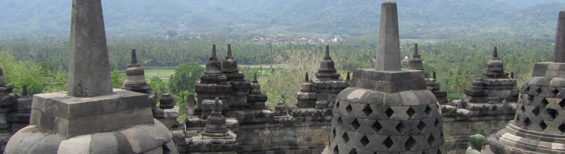 Java and Bali : From Jakarta, Yogyakarta to Mount Batur