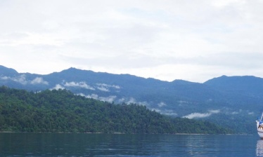 CRUISE THE LESSER SUNDA ISLANDS