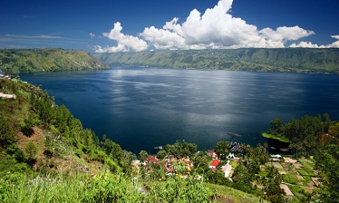 Sumatra, Orangs-Outans et Peuple Batak